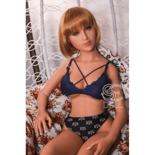 Mély – Poupée sexuelle IA 148 cm avec fonctions orales